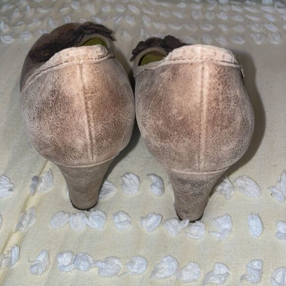 Richard Tyler Red Leather Peep Toe Pumps Sz 7.5 - Picture 5 of 7